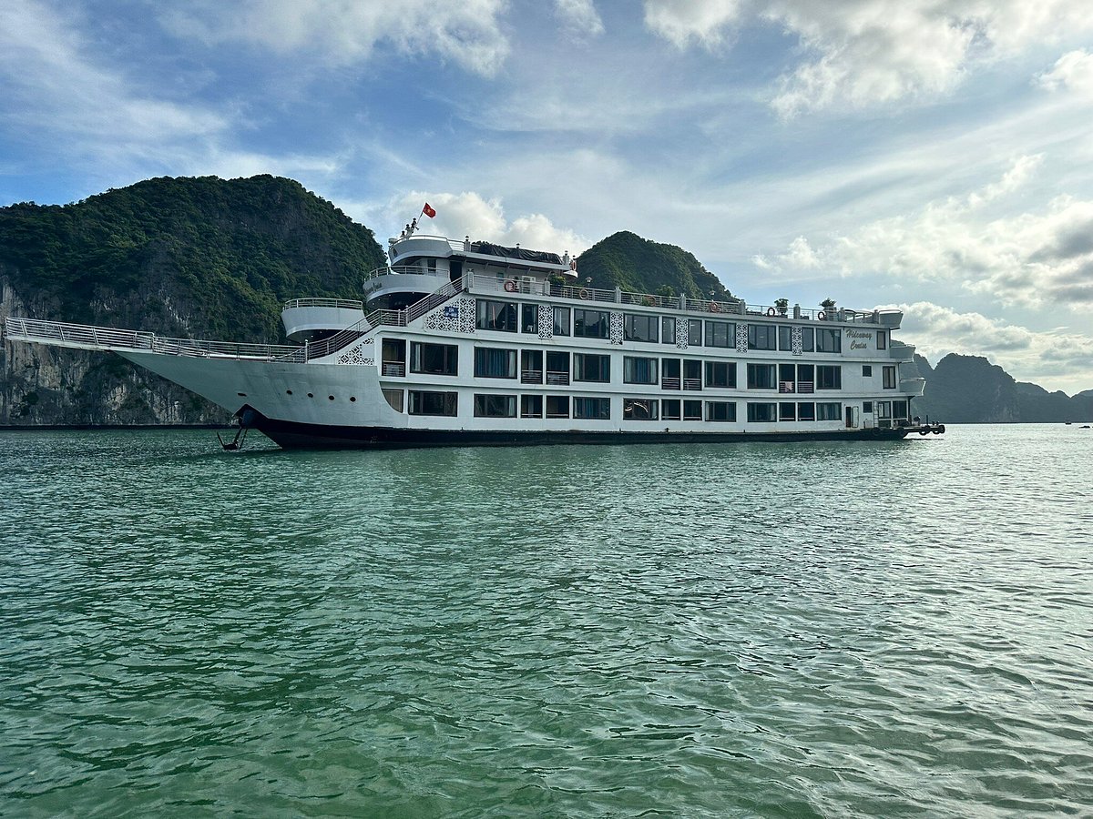 HAGIANG LOOP & HALONG BAY TOUR PACKAGE (06 Day 06 Nights)